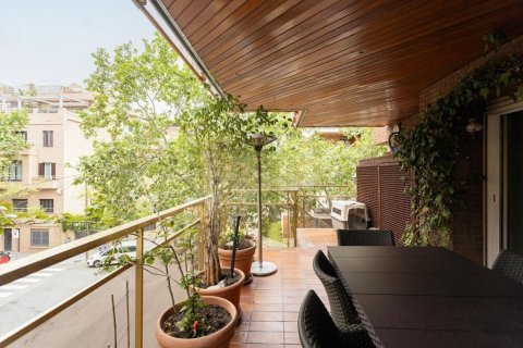 Купить квартиру в Барселона, Испания с 6 комнат, 273м², № 8439 - фото 12