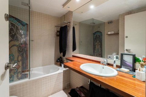 Купить квартиру в Барселона, Испания с 6 комнат, 273м², № 8439 - фото 23