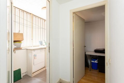 Купить квартиру в Барселона, Испания с 6 комнат, 273м², № 8439 - фото 16