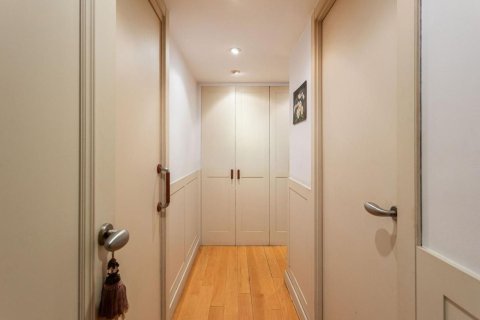 Купить квартиру в Барселона, Испания с 6 комнат, 273м², № 8439 - фото 30