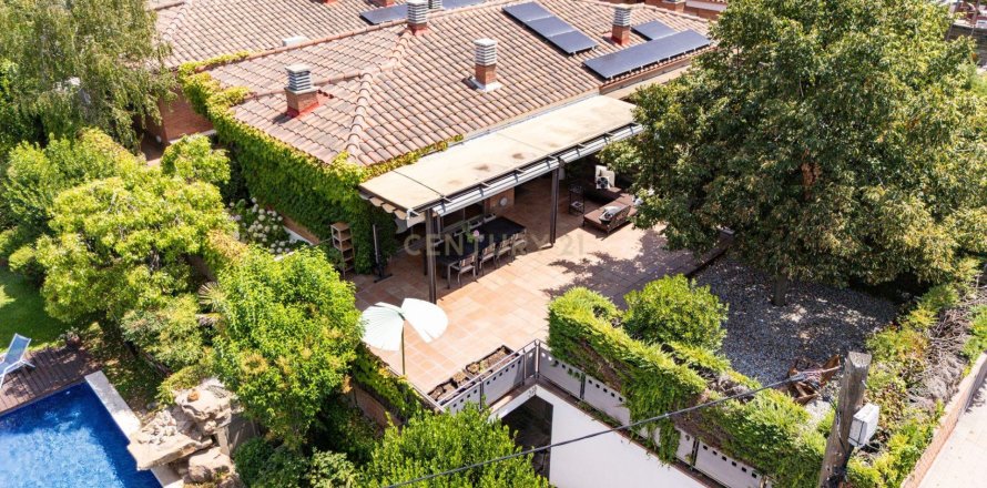 3 bedrooms house for sale in Sant Cugat Del Valles, Barcelona, Catalonia, Spain № 8434