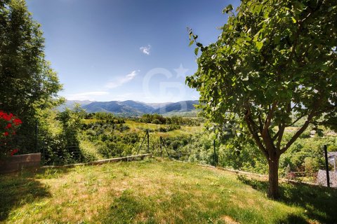 Сasa de 4 dormitorios en venta en Cataluña, Spain № 7673 - foto 20