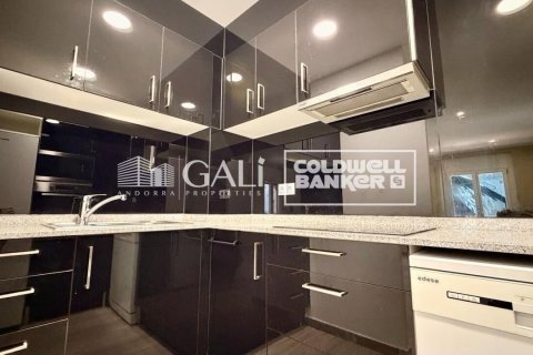 2 bedrooms apartment for sale in Principado De Andorra (Ninguna Poblacion Tiene C.P.), Lleida, Catalonia, Spain № 7672 - photo 23
