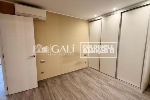 2 bedrooms apartment for sale in Principado De Andorra (Ninguna Poblacion Tiene C.P.), Lleida, Catalonia, Spain № 7672 - photo 16