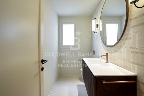 4 bedrooms penthouse for sale in Barcelona, Catalonia, Spain № 7671 - photo 29