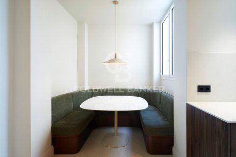 4 bedrooms penthouse for sale in Barcelona, Catalonia, Spain № 7671 - photo 8