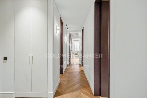 3 chambres apartment à vendre à Barcelona, Catalonia, Spain № 7670 - photo 21
