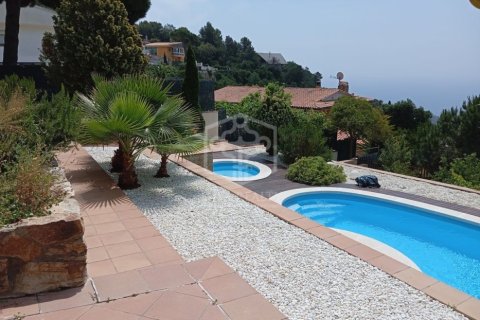 5 bedrooms villa for sale in Lloret de Mar, Girona, Catalonia, Spain № 1093 - photo 21