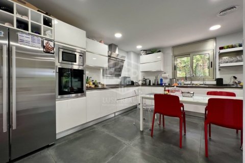 Купить виллу в Ситжес, Испания с 4 спальни, 545м², № 1091 - фото 15
