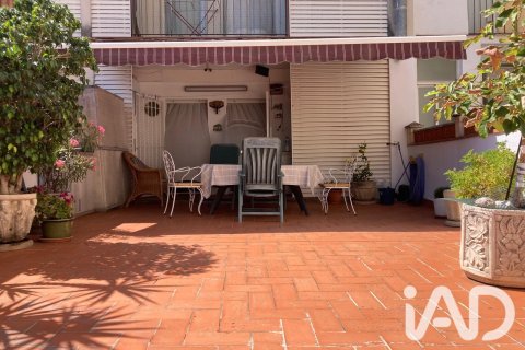2 bedrooms apartment for sale in Sitges, Barcelona, Catalonia, Spain № 8333 - photo 20