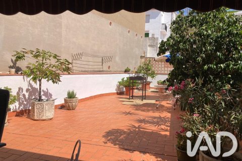 2 bedrooms apartment for sale in Sitges, Barcelona, Catalonia, Spain № 8333 - photo 21