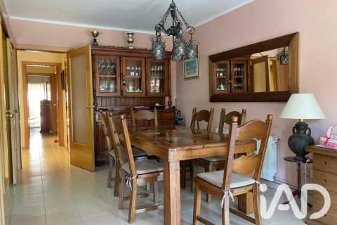 2 bedrooms apartment for sale in Sitges, Barcelona, Catalonia, Spain № 8333 - photo 3