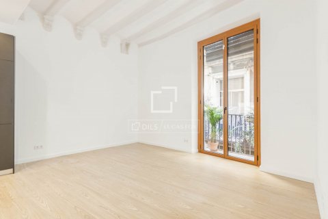 Apartamento de 4 dormitorios en venta en Barcelona, Cataluña, Spain № 8960 - foto 4