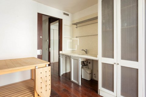 6 bedrooms villa for sale in Barcelona, Catalonia, Spain № 8962 - photo 22