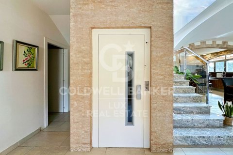 Купить дом в Вилажуйга, Испания с 5 спален, 500м², № 5947 - фото 18