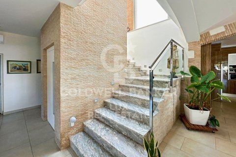 Купить дом в Вилажуйга, Испания с 5 спален, 500м², № 5947 - фото 17