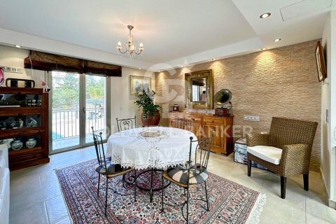 Купить дом в Вилажуйга, Испания с 5 спален, 500м², № 5947 - фото 9