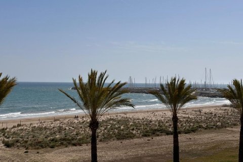 Apartamento de 3 dormitorios en venta en Calafell, Tarragona, Cataluña, Spain № 7286 - foto 21