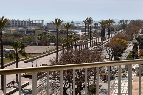 Apartamento de 3 dormitorios en venta en Calafell, Tarragona, Cataluña, Spain № 7286 - foto 22