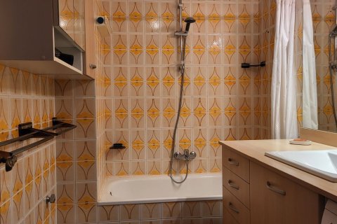 Apartamento de 3 dormitorios en venta en Cataluña, Spain № 7287 - foto 20