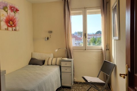 Apartamento de 3 dormitorios en venta en Cataluña, Spain № 7287 - foto 22