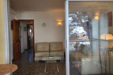 Apartamento de 3 dormitorios en venta en Cataluña, Spain № 7287 - foto 13