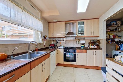 3 bedrooms villa for sale in Cubelles, Barcelona, Catalonia, Spain № 8730 - photo 8