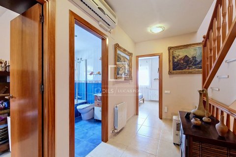 3 bedrooms villa for sale in Cubelles, Barcelona, Catalonia, Spain № 8730 - photo 18
