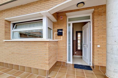 3 bedrooms villa for sale in Cubelles, Barcelona, Catalonia, Spain № 8730 - photo 4