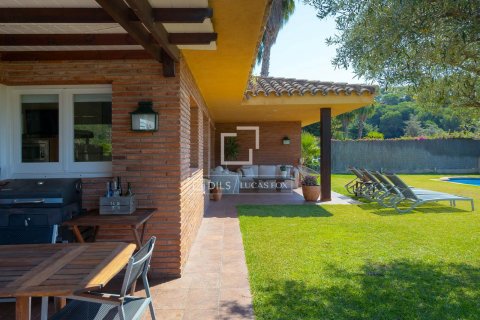 4 bedrooms villa for sale in Sant Vicenc De Montalt, Barcelona, Catalonia, Spain № 8735 - photo 24