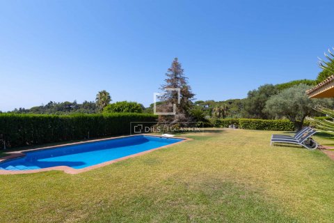4 bedrooms villa for sale in Sant Vicenc De Montalt, Barcelona, Catalonia, Spain № 8735 - photo 4