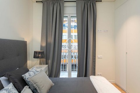 2 bedrooms apartment for sale in Barcelona, Catalonia, Spain № 8728 - photo 18