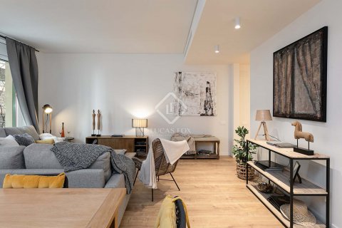 2 bedrooms apartment for sale in Barcelona, Catalonia, Spain № 8728 - photo 5