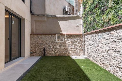 2 bedrooms apartment for sale in Barcelona, Catalonia, Spain № 8727 - photo 20