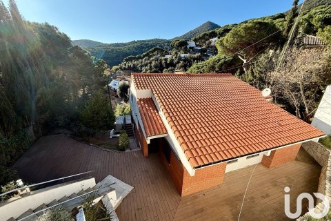Сasa de 4 dormitorios en venta en Arenys de Munt, Barcelona, Cataluña, Spain № 4996 - foto 5