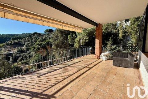 Сasa de 4 dormitorios en venta en Arenys de Munt, Barcelona, Cataluña, Spain № 4996 - foto 14