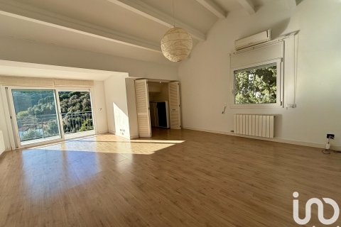 Сasa de 4 dormitorios en venta en Arenys de Munt, Barcelona, Cataluña, Spain № 4996 - foto 22