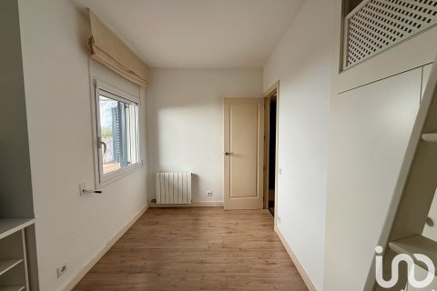 Сasa de 4 dormitorios en venta en Arenys de Munt, Barcelona, Cataluña, Spain № 4996 - foto 26
