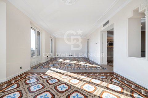 3 bedrooms apartment for sale in Barcelona, Catalonia, Spain № 5749 - photo 6
