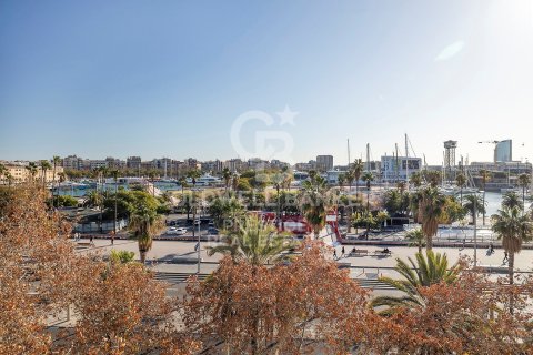 3 bedrooms apartment for sale in Barcelona, Catalonia, Spain № 5749 - photo 13