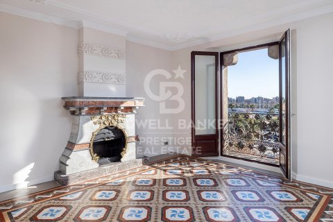 3 bedrooms apartment for sale in Barcelona, Catalonia, Spain № 5749