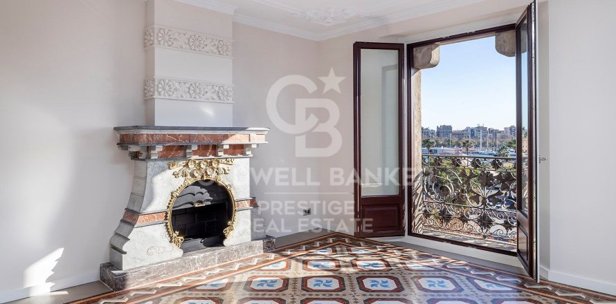 3 bedrooms apartment for sale in Barcelona, Catalonia, Spain № 5749