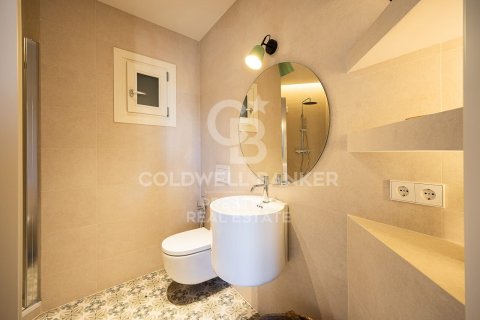 2 bedrooms apartment for sale in Barcelona, Catalonia, Spain № 5404 - photo 12