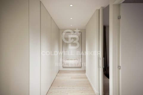 Купить квартиру в Барселона, Испания с 5 спален, 274м², № 5403 - фото 11