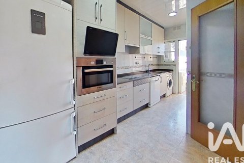 Купить квартиру в Барселона, Испания с 3 спальни, 85м², № 7346 - фото 29
