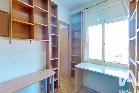 Купить квартиру в Барселона, Испания с 3 спальни, 85м², № 7346 - фото 15