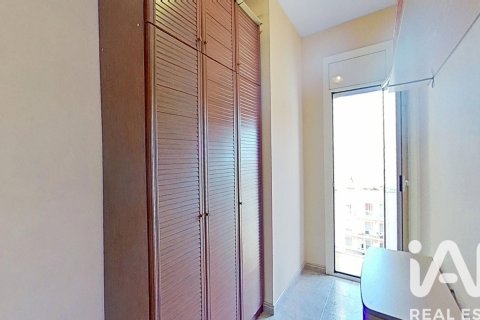 Купить квартиру в Барселона, Испания с 3 спальни, 85м², № 7346 - фото 13