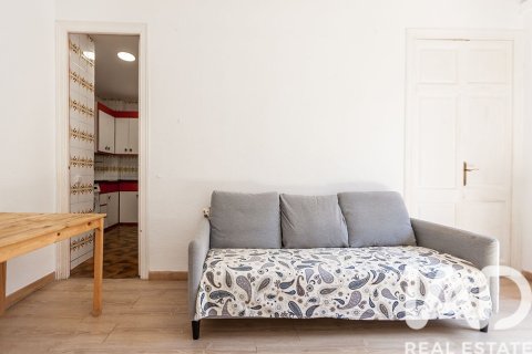 Apartamento de 4 dormitorios en venta en Barcelona, Cataluña, Spain № 7342 - foto 4