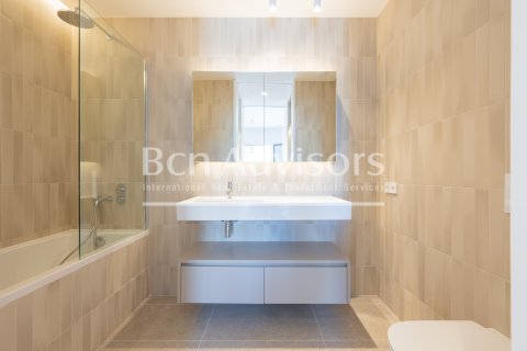 2 bedrooms apartment for sale in Barcelona, Catalonia, Spain № 2886 - photo 27