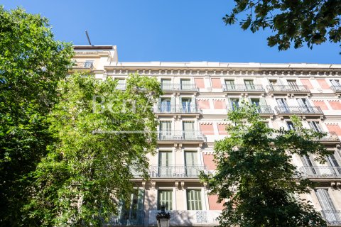 2 bedrooms apartment for sale in Barcelona, Catalonia, Spain № 2886